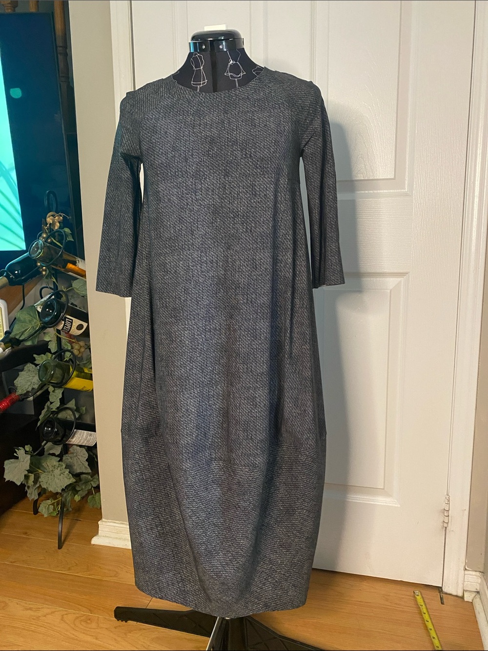Everyday Gray Maxi Shift Dress with Crew Neck #14
